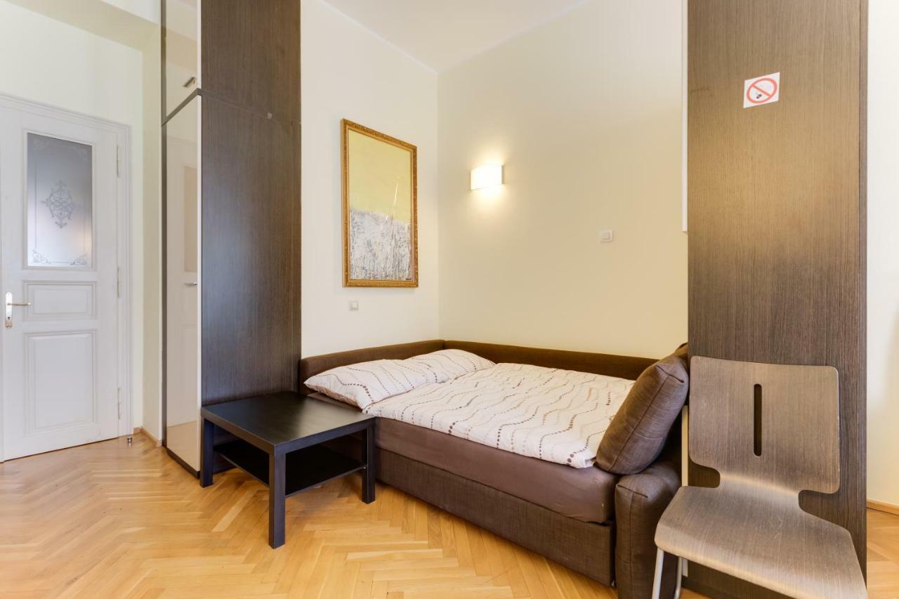 Halkova Studio Prague Extérieur photo